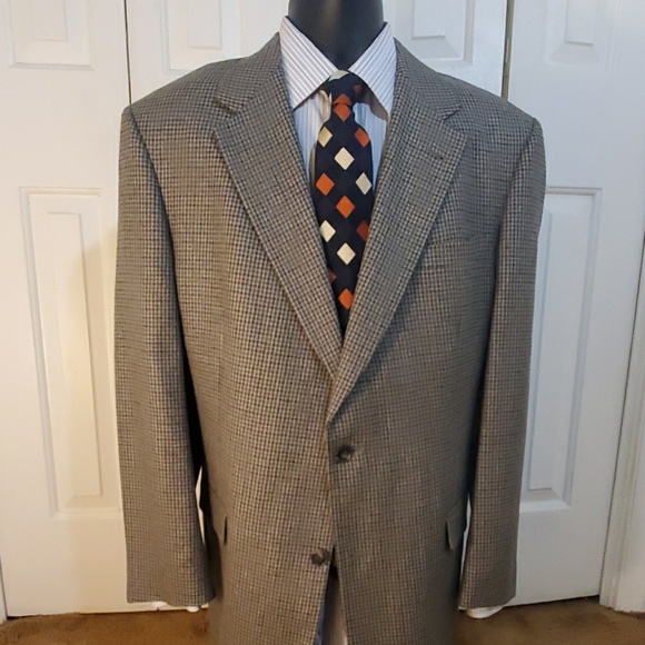 Burberry Other - BURBERRY Beige Herringbone Blazer Size 44 L